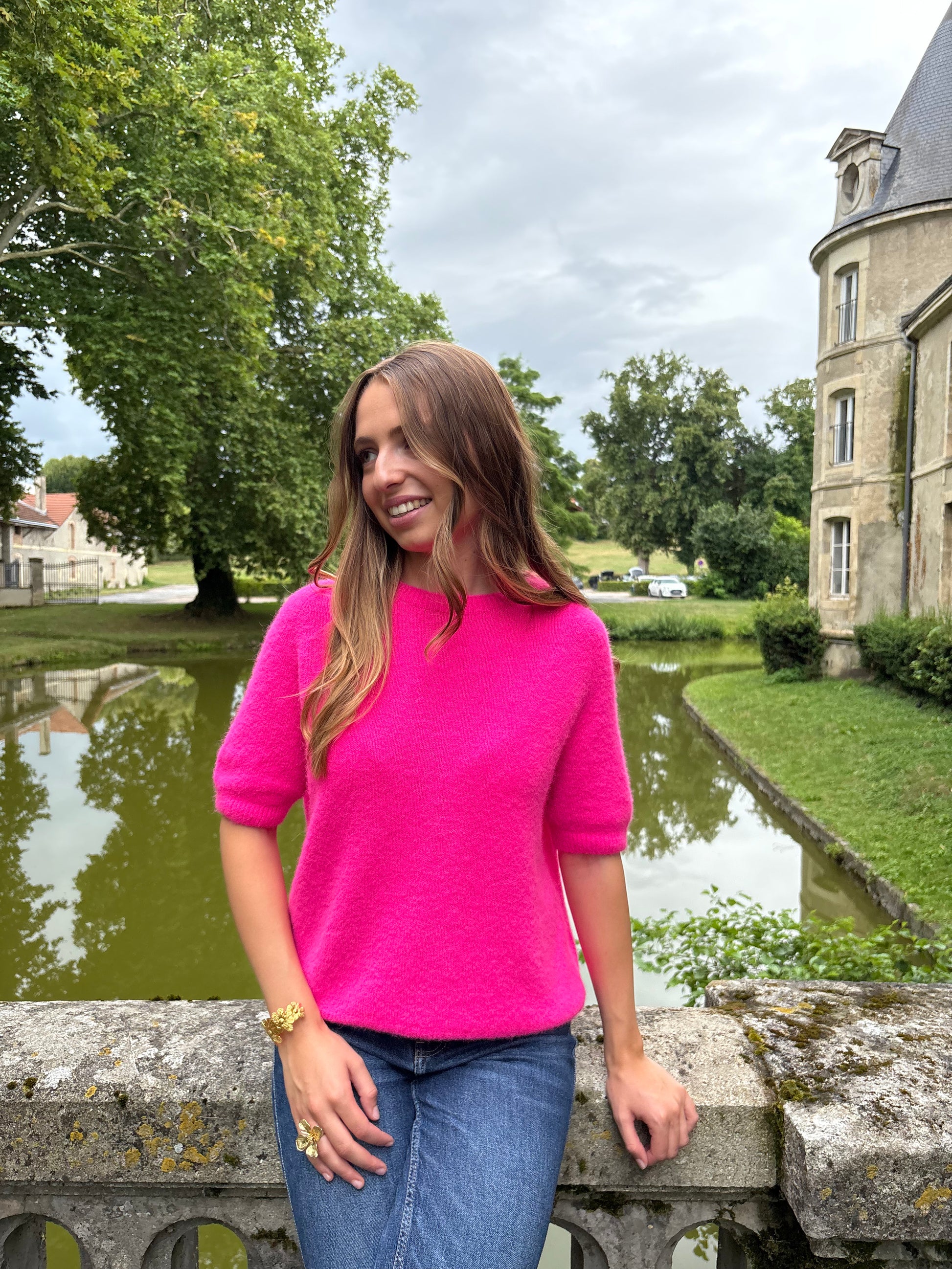 Pull rose manches courtes