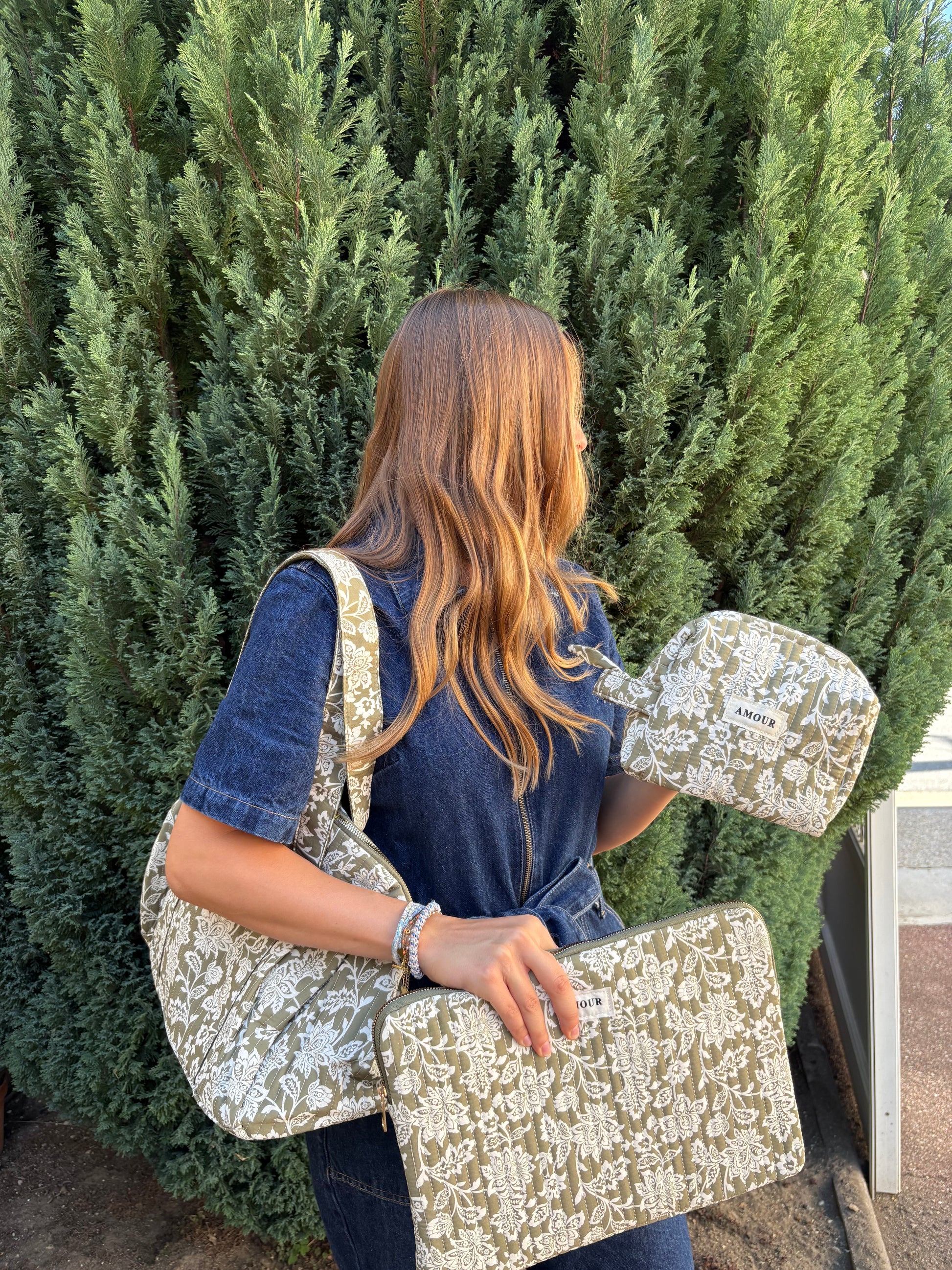 Accessoires à fleurs kaki