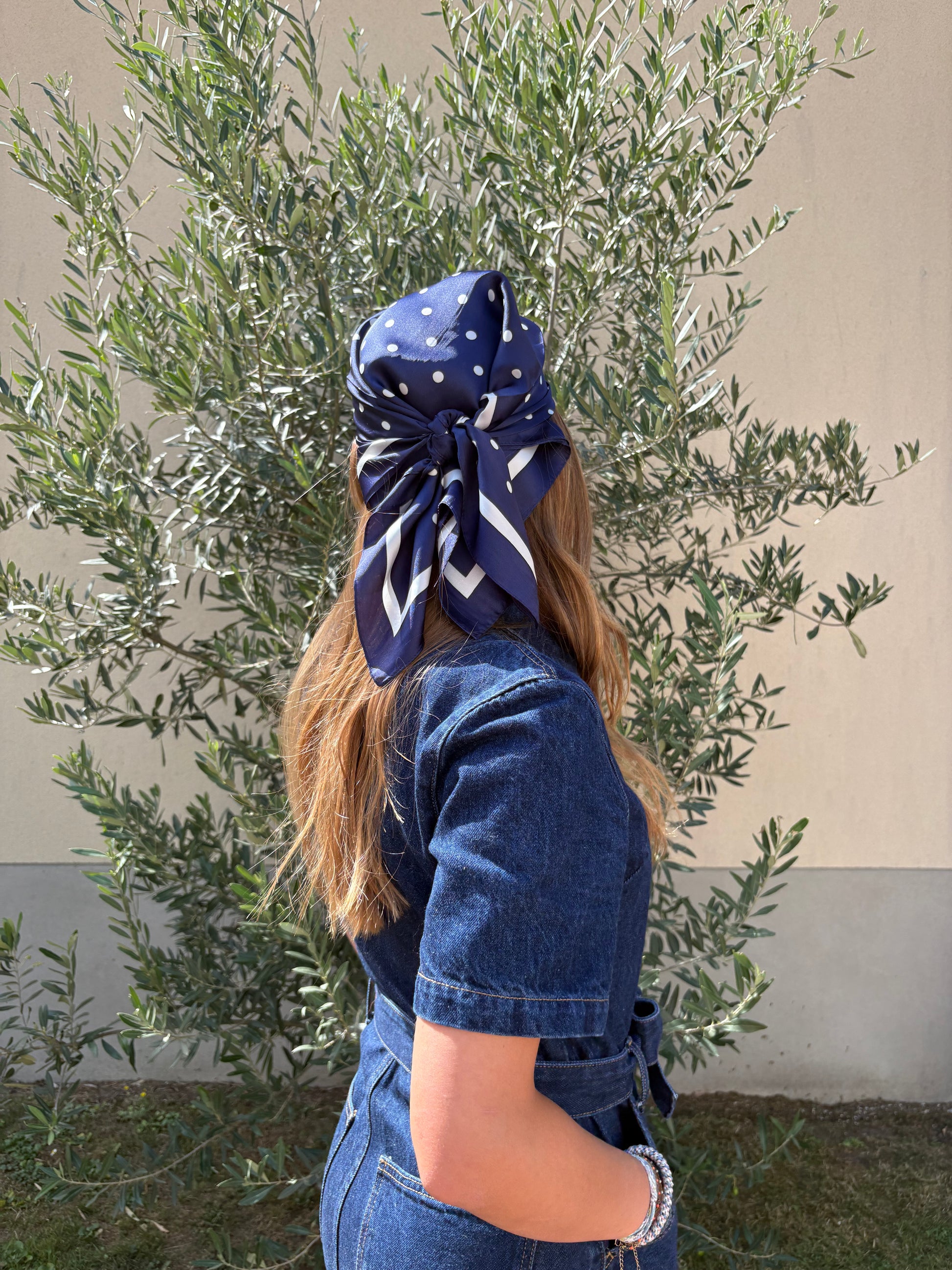 Foulard à pois